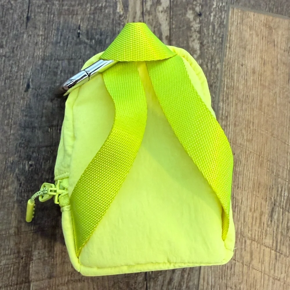 Lululemon City Adventurer Backpack *Nano in Electric Lemon